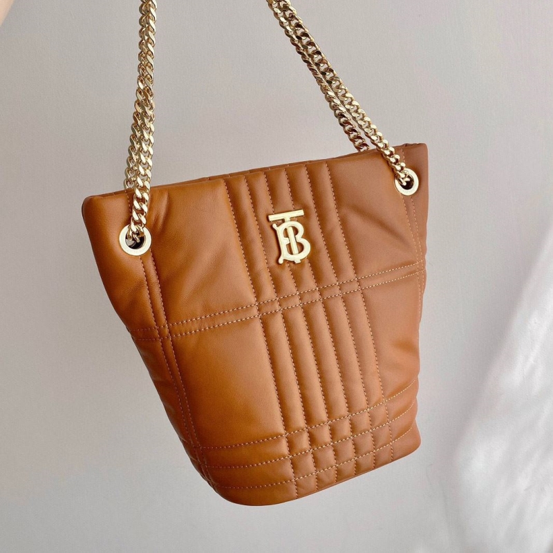 B**rry bucket bags